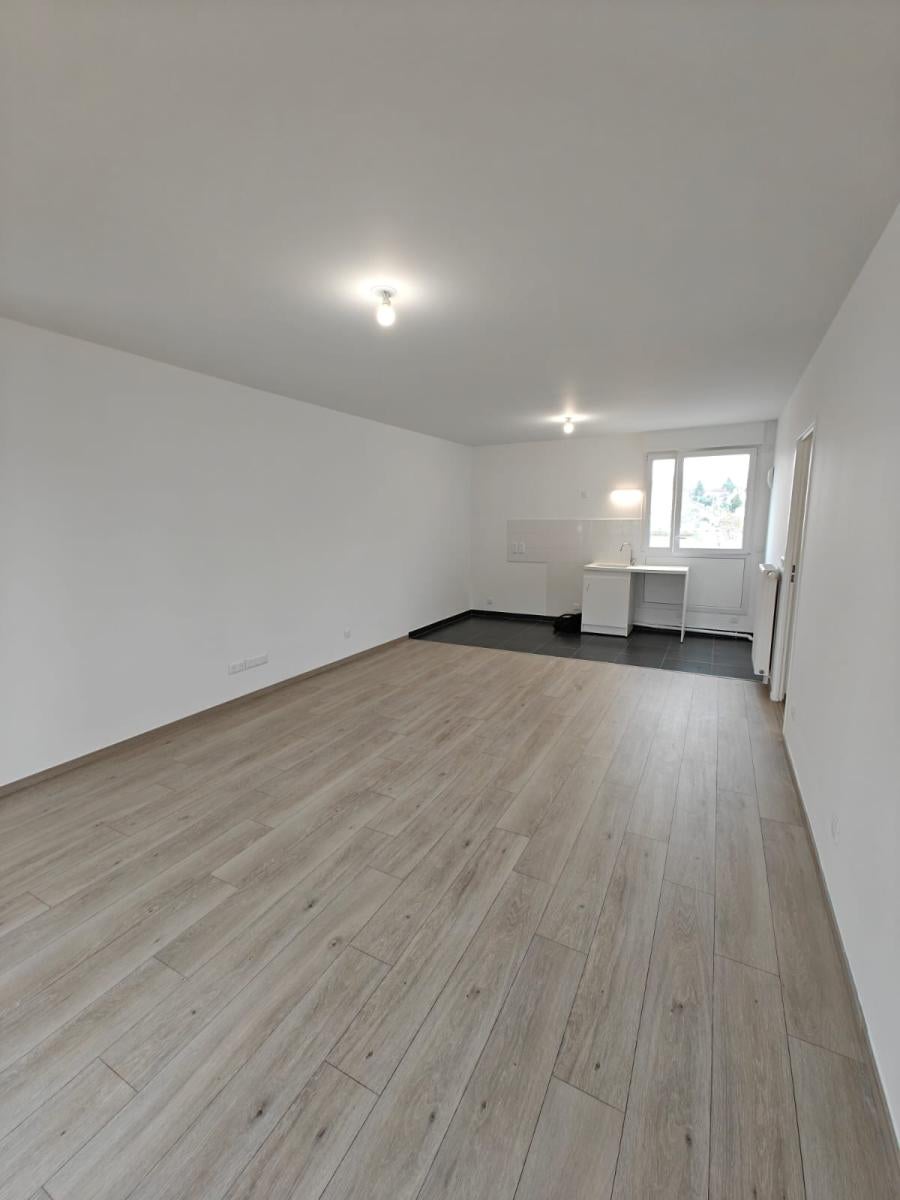 Flat Avenue Paul Raoult in Les Mureaux