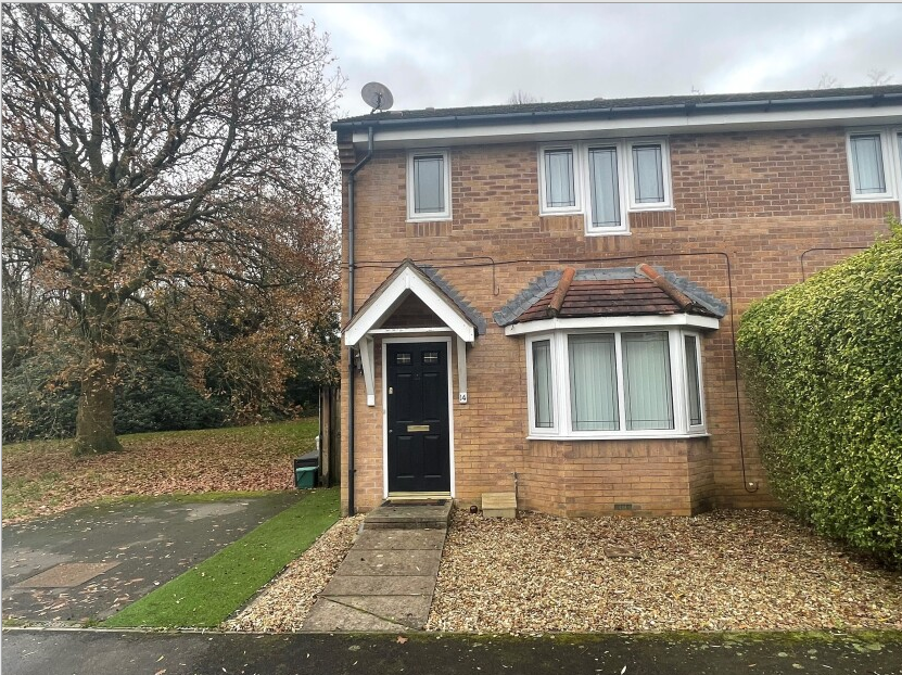 House Oak Way in Tircoed