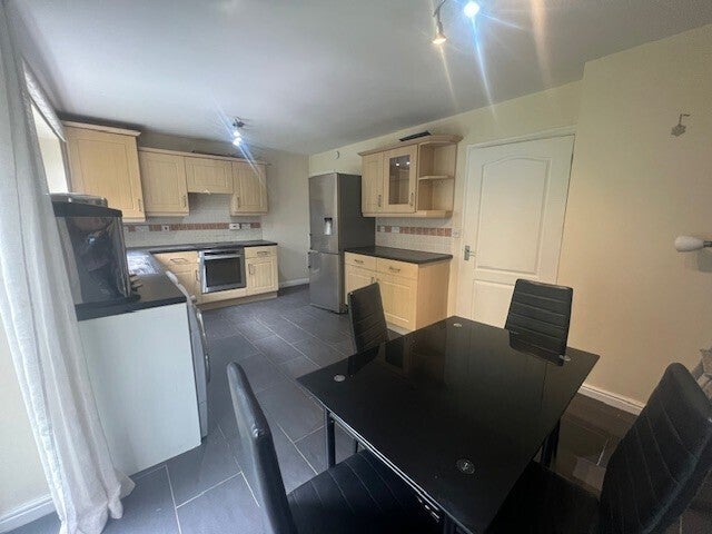 House Oak Way in Tircoed