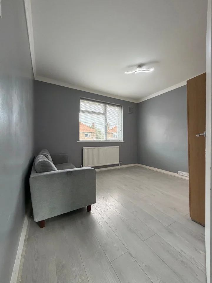 Flat Butterfields in Greater London