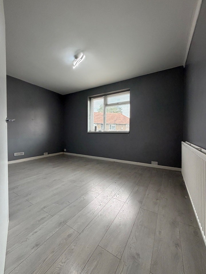 Flat Butterfields in Greater London