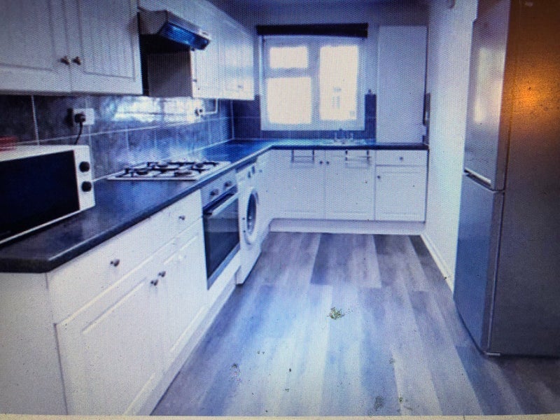 Room Keogh Road in Greater London