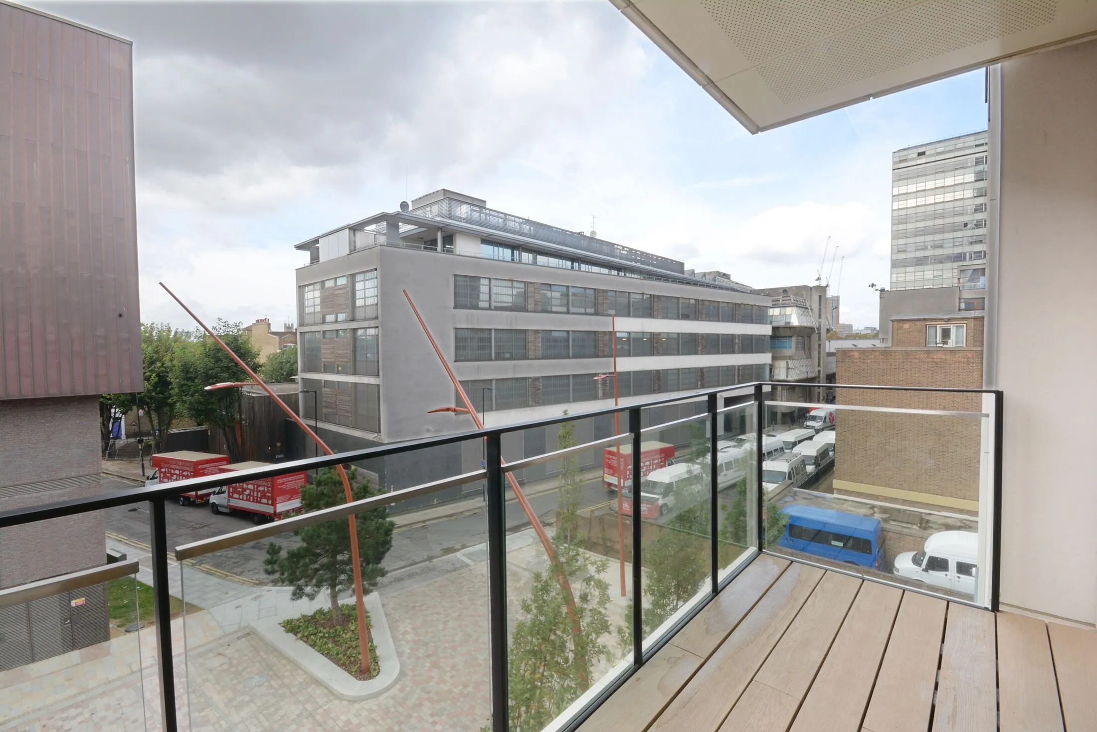 Flat Brook Drive in Greater London
