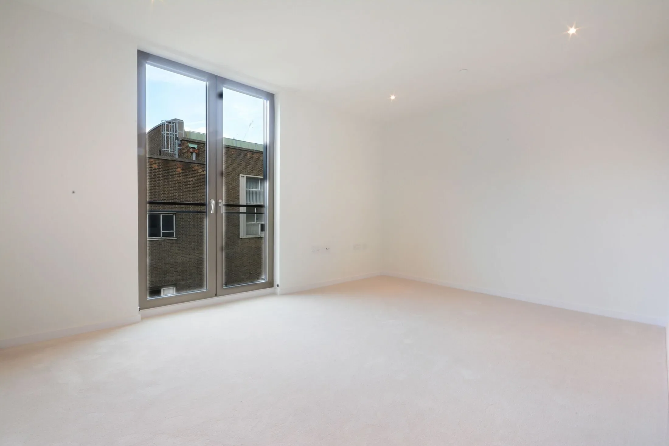 Flat Brook Drive in Greater London