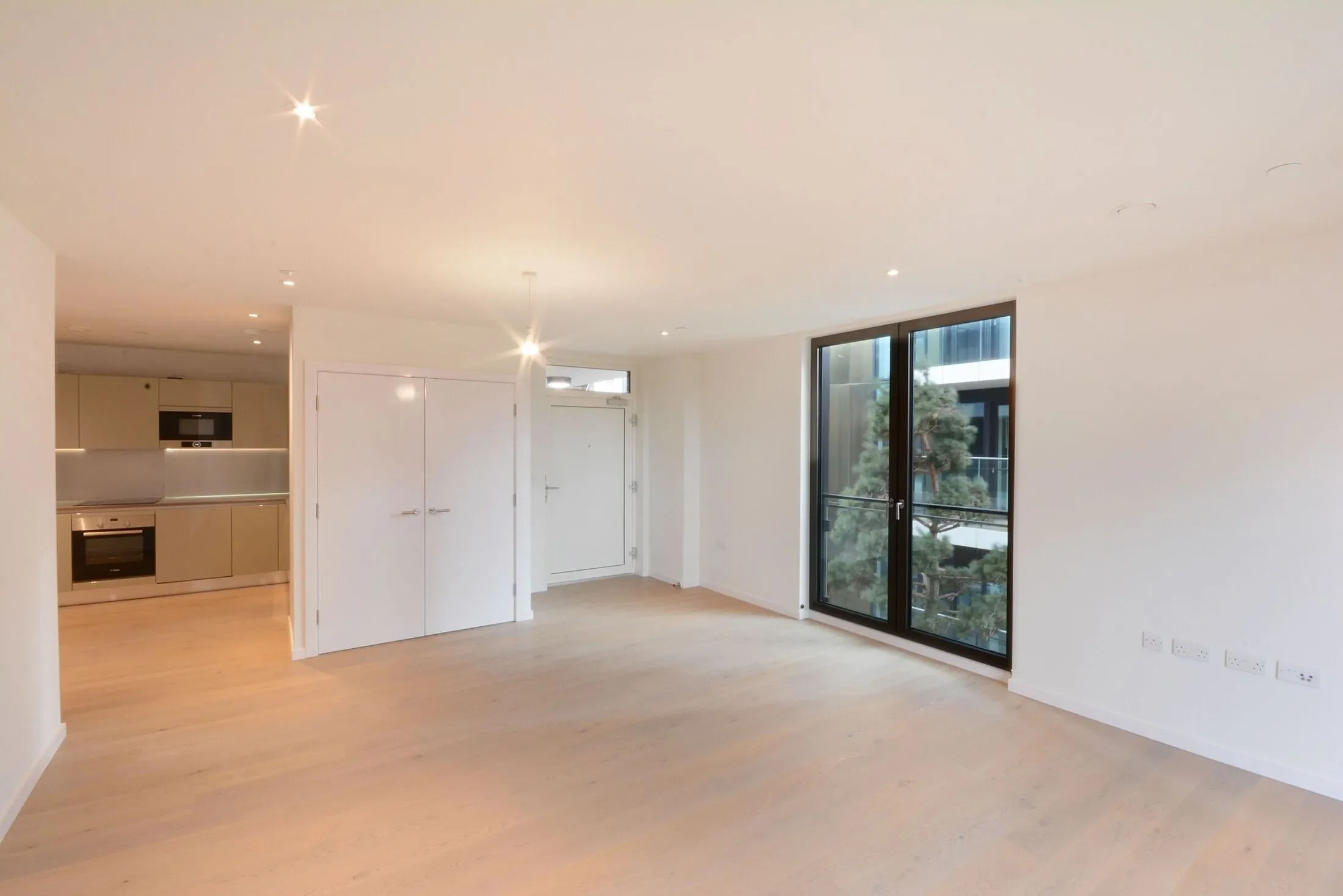 Flat Brook Drive in Greater London
