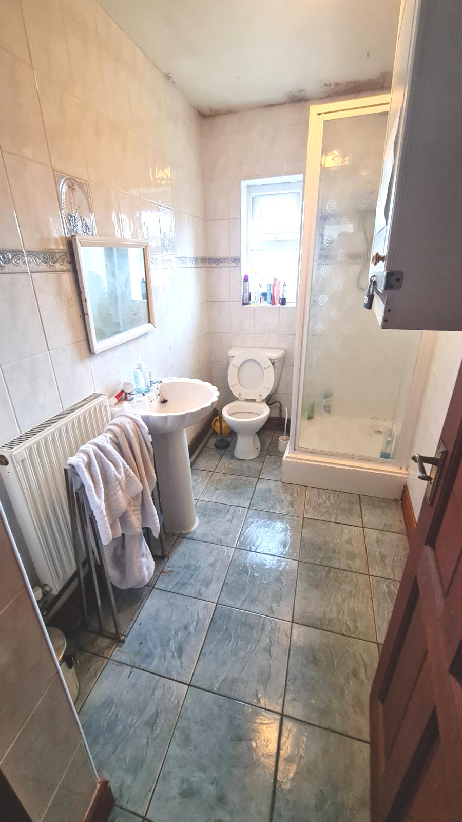 Room Rowley Street in Walsall