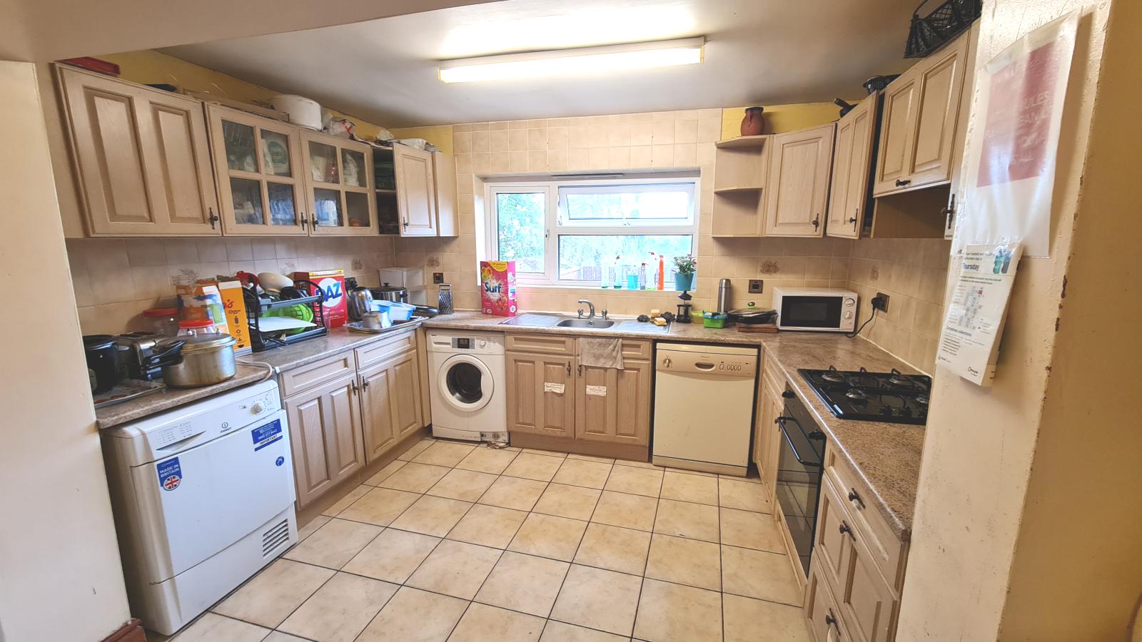 Room Rowley Street in Walsall