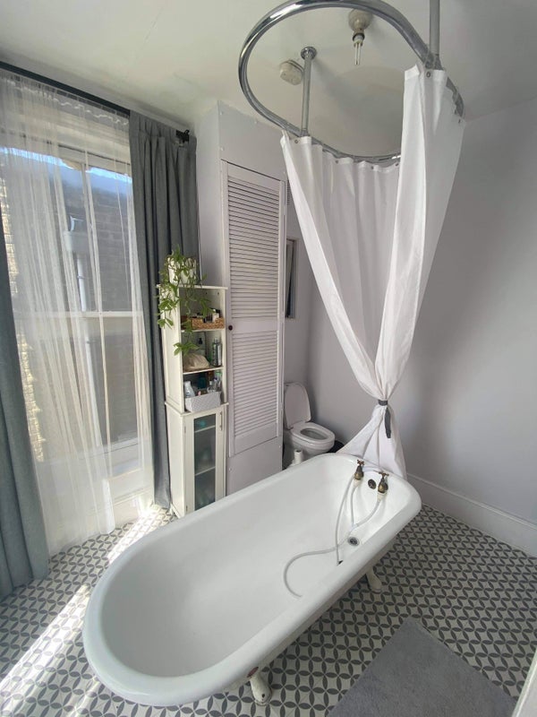 Room Mare Street in Greater London