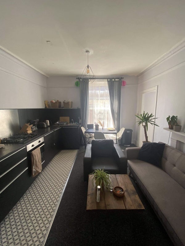 Room Mare Street in Greater London