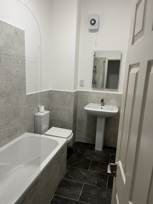 Room Derby Road in Nottingham