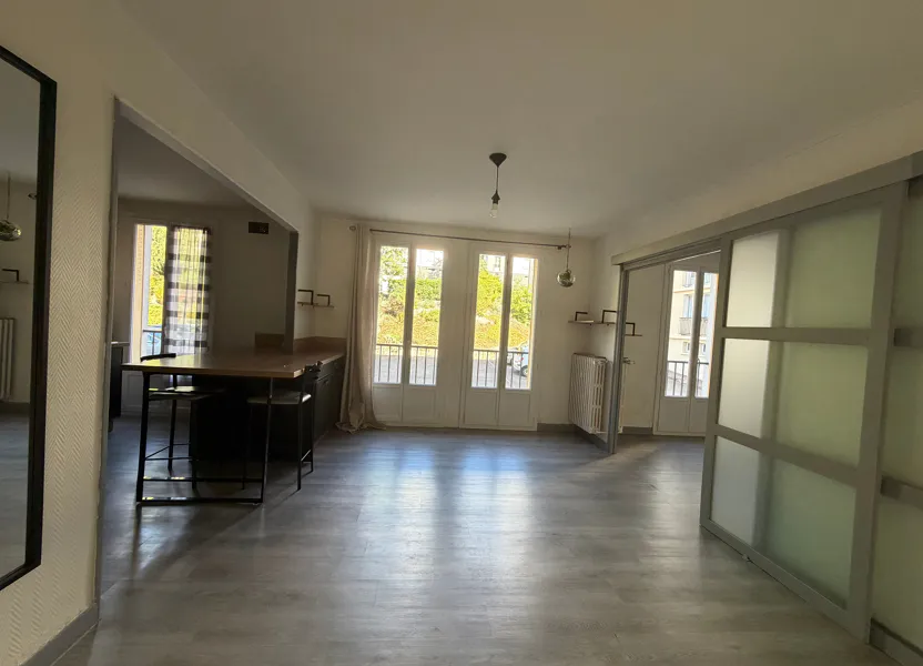 Flat Avenue de Locarno in Limoges