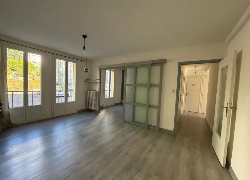 Flat Avenue de Locarno in Limoges