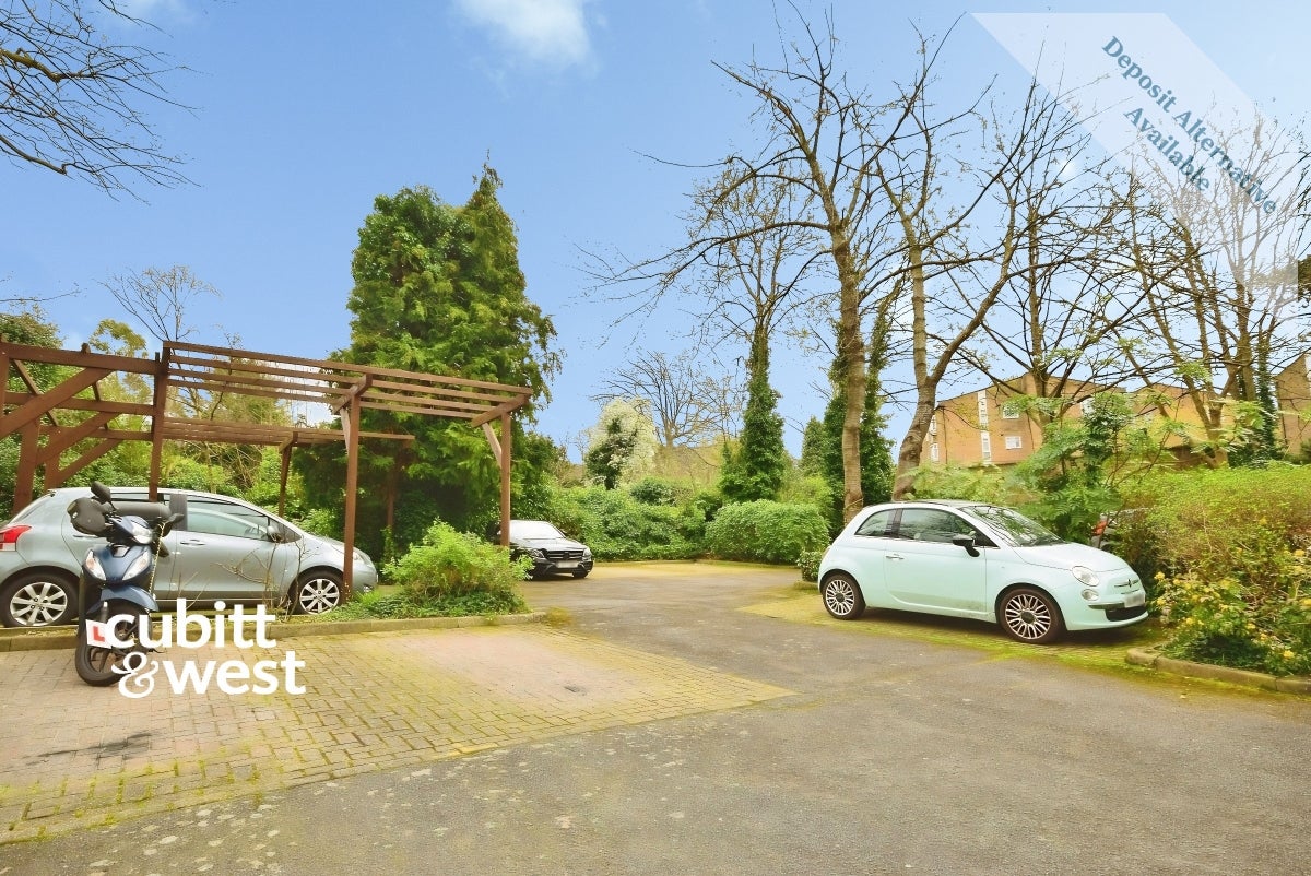 Flat Newton Road in Tunbridge Wells