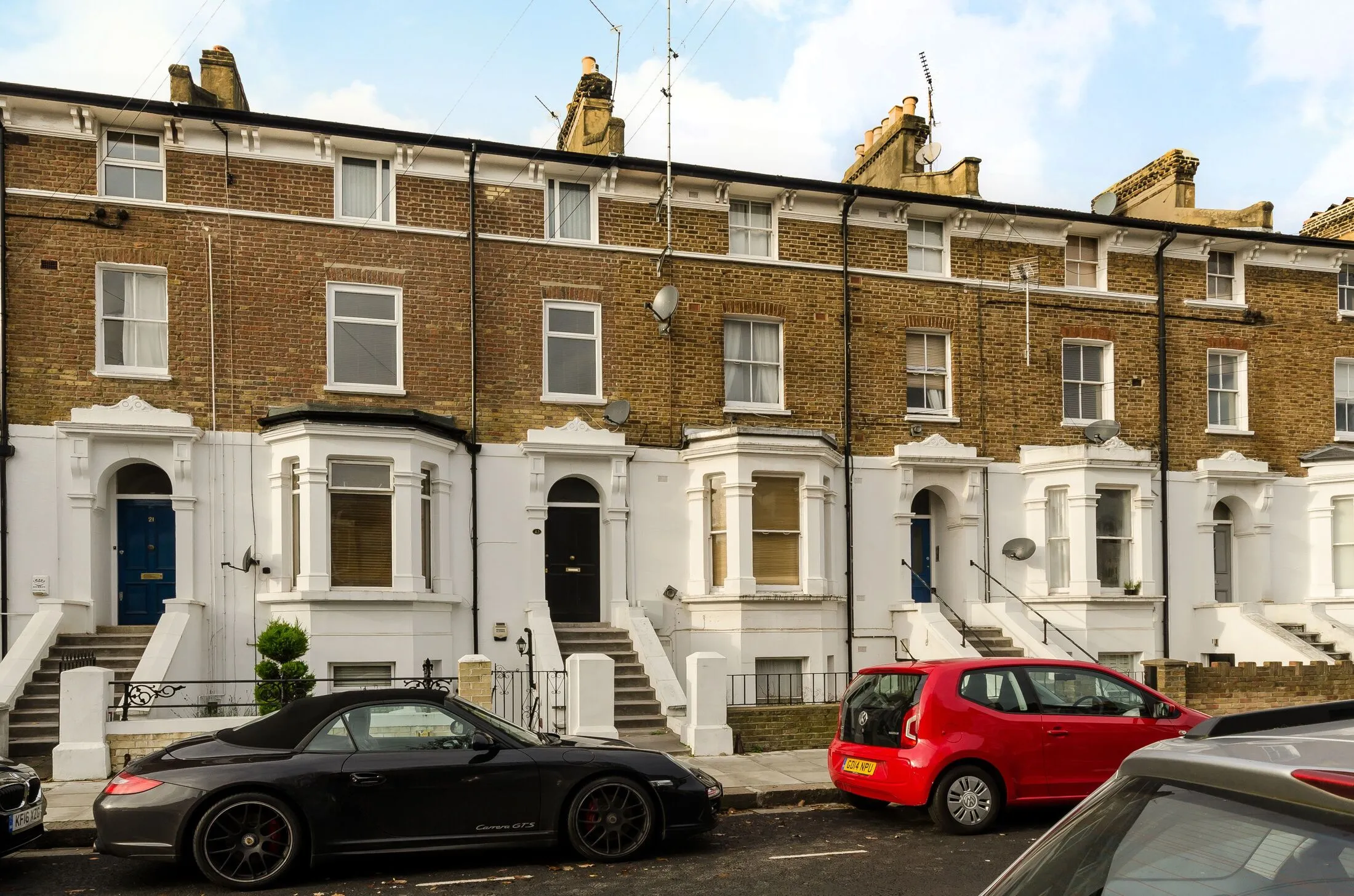 Flat Adelaide Grove in Greater London