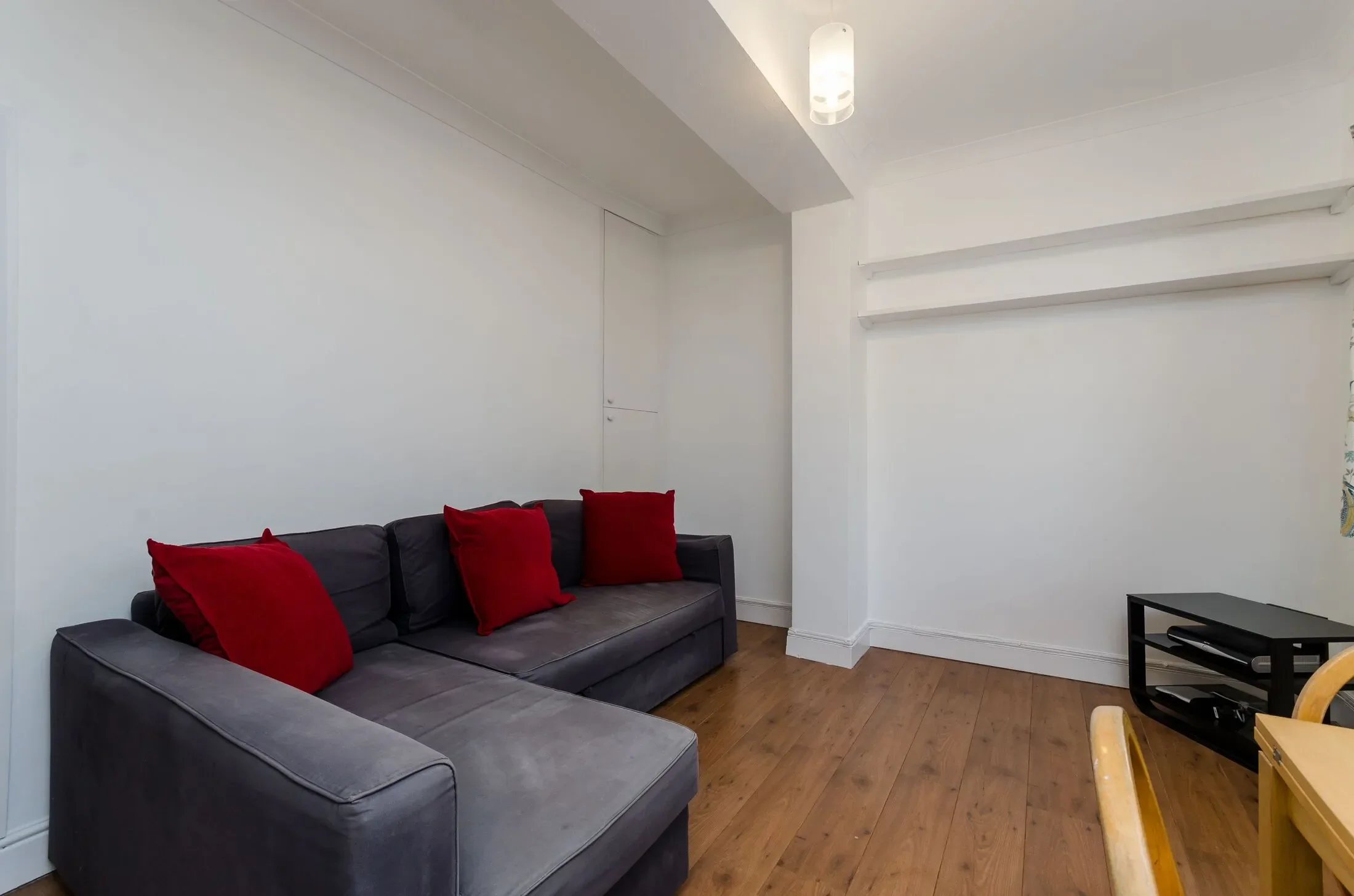 Flat Adelaide Grove in Greater London