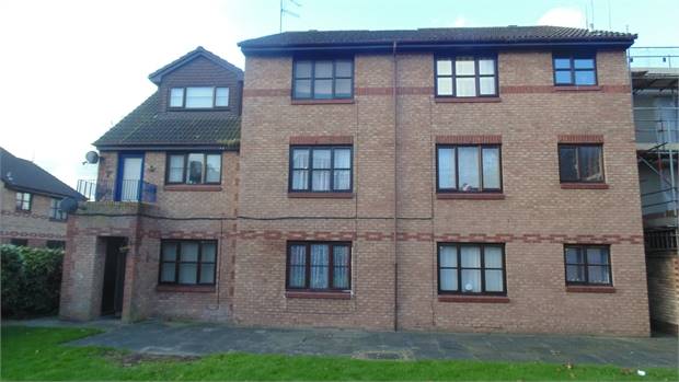 Flat Kenwyn Road in Dartford