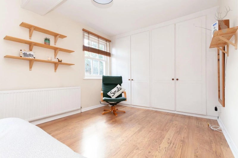 Room Roman Road in Greater London