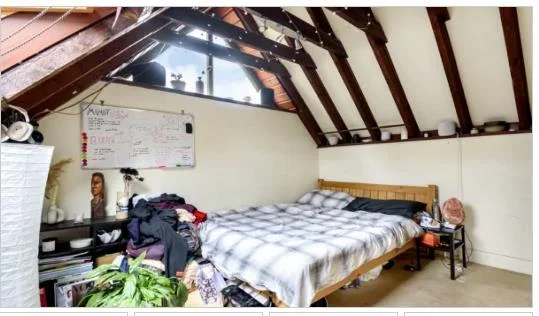 House Rush Common Mews in Greater London