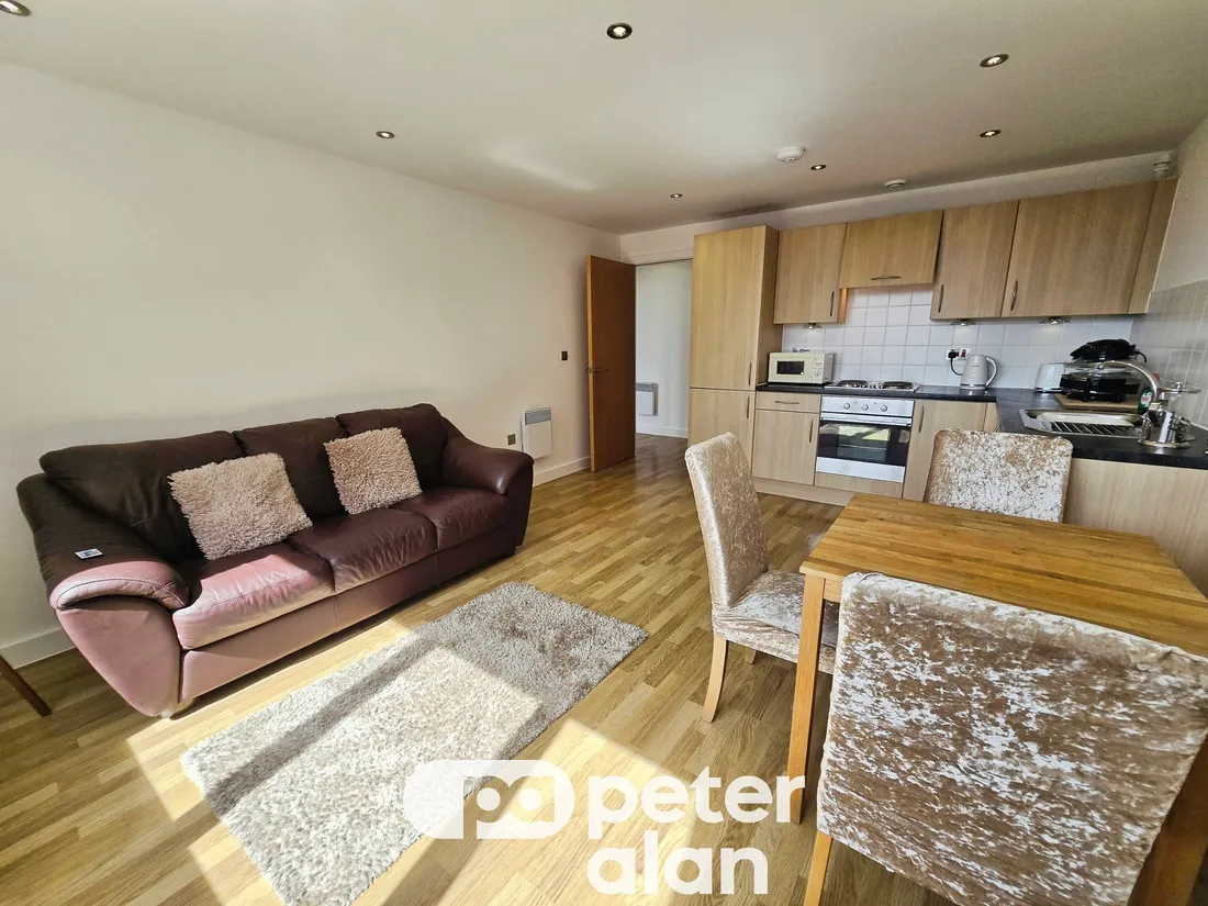 Flat Princess Way in Swansea