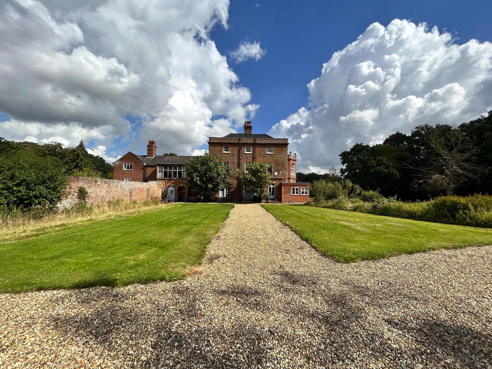 Flat Norwich Road in South Norfolk