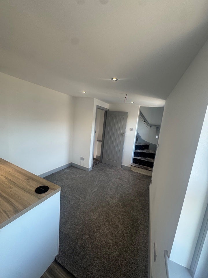Flat Alma Place in Exeter