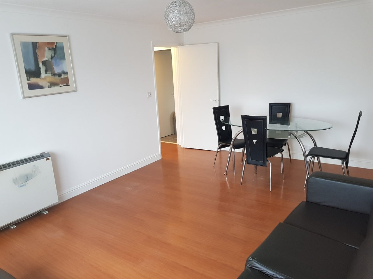 Flat Collapit Close in Greater London