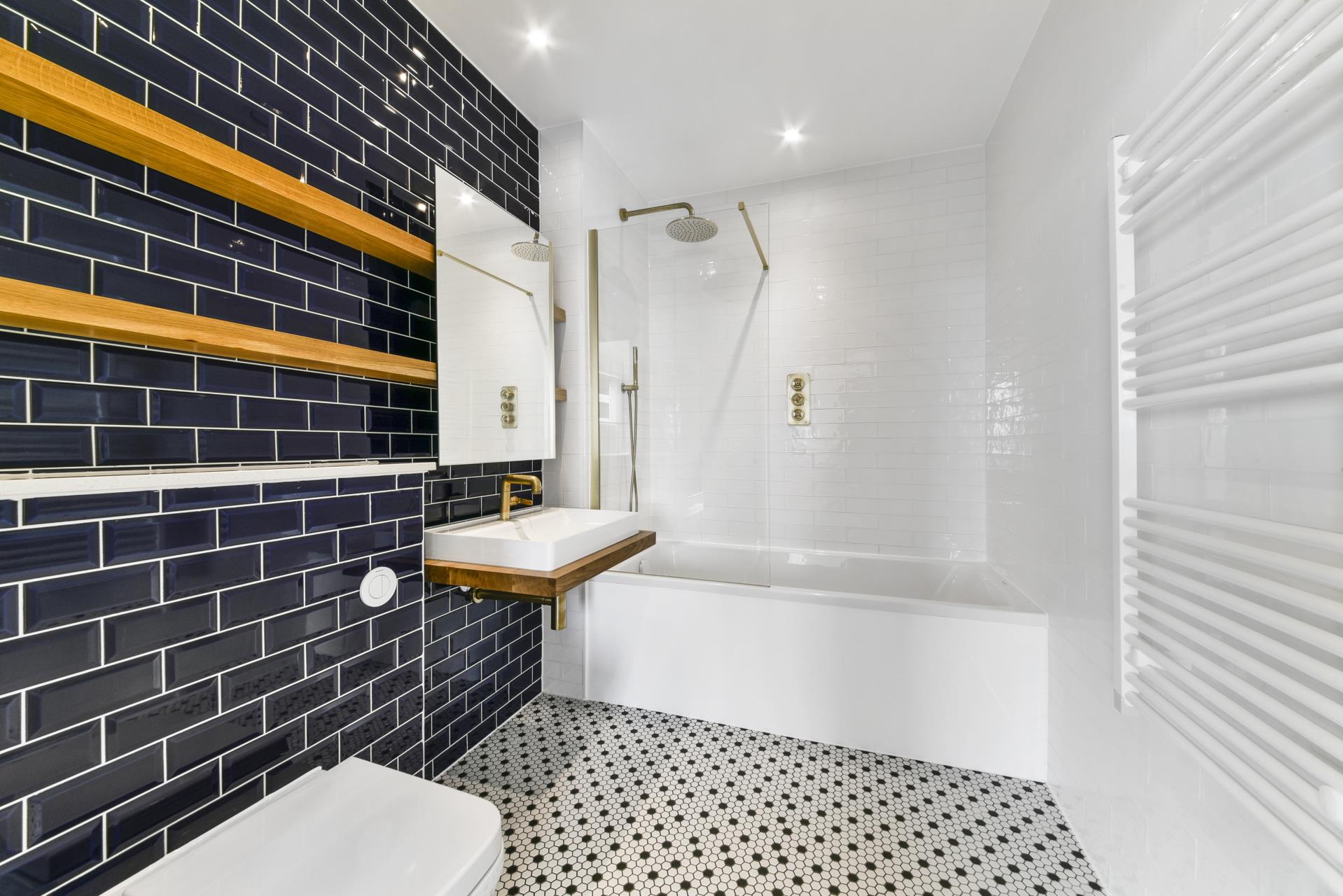 Flat Castle Slip in Greater London