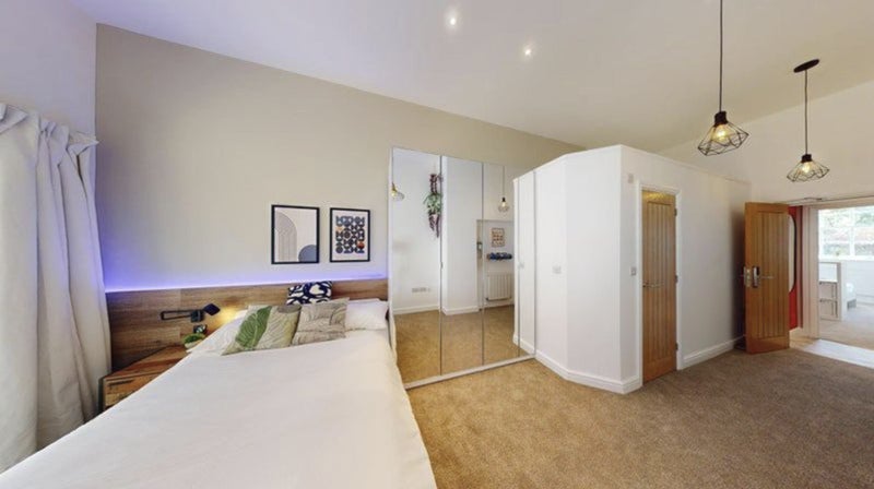 Room Prentiss Court in Greater London
