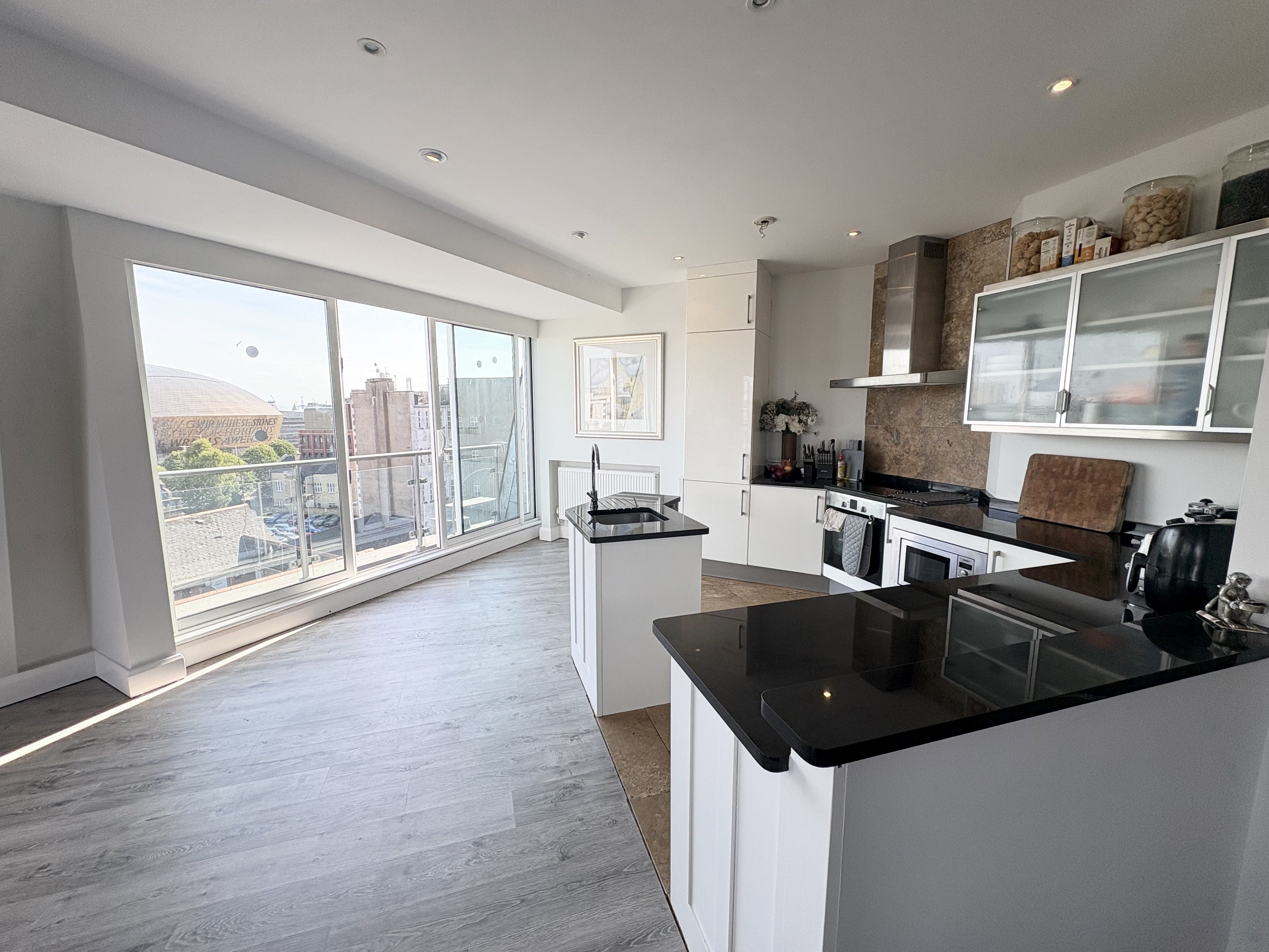 Flat West Close in Cardiff