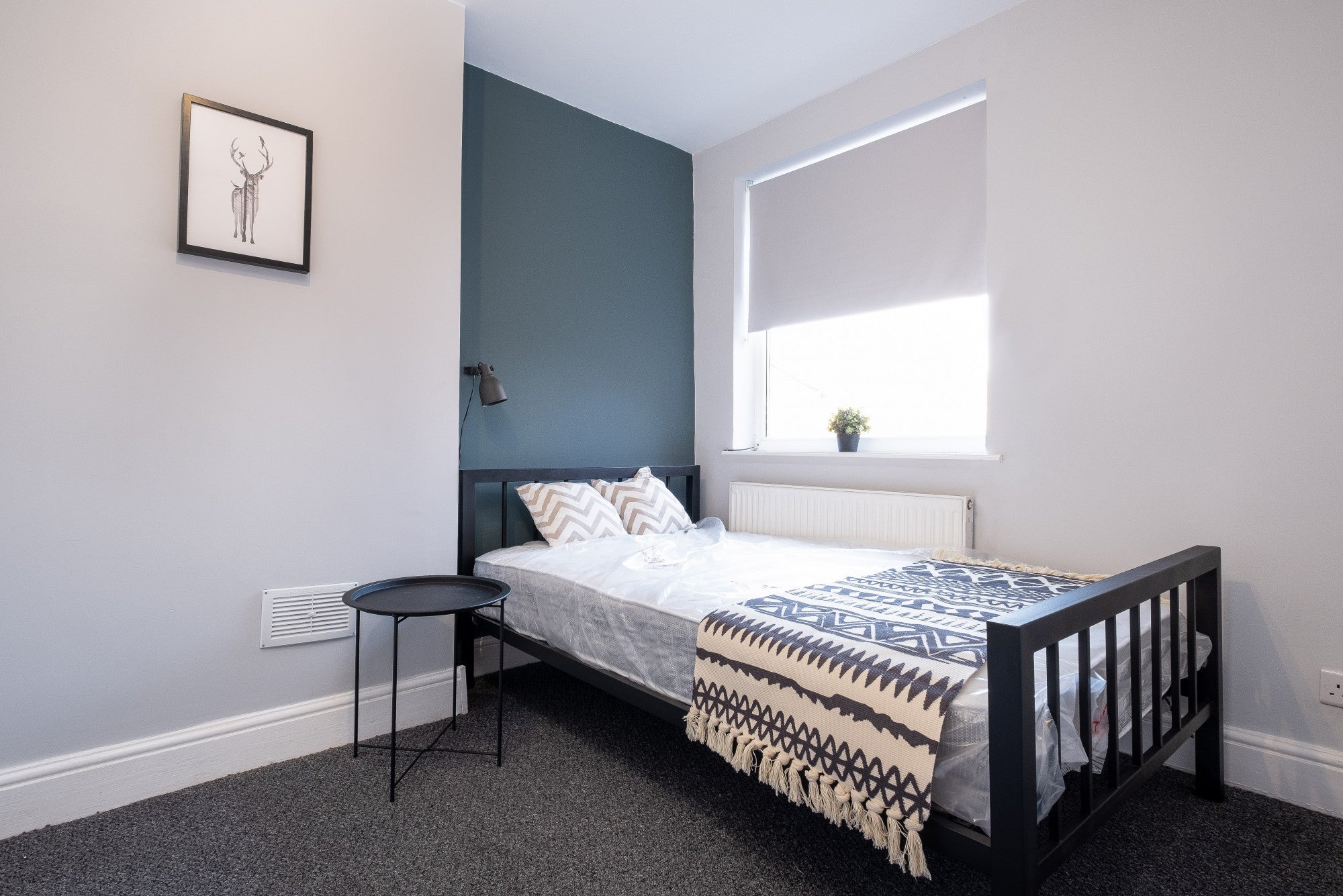 Room Marsh House Lane in Warrington