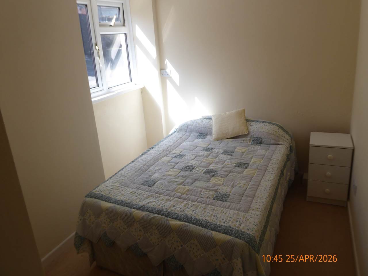 Flat Hydfron Close in Llanddowror