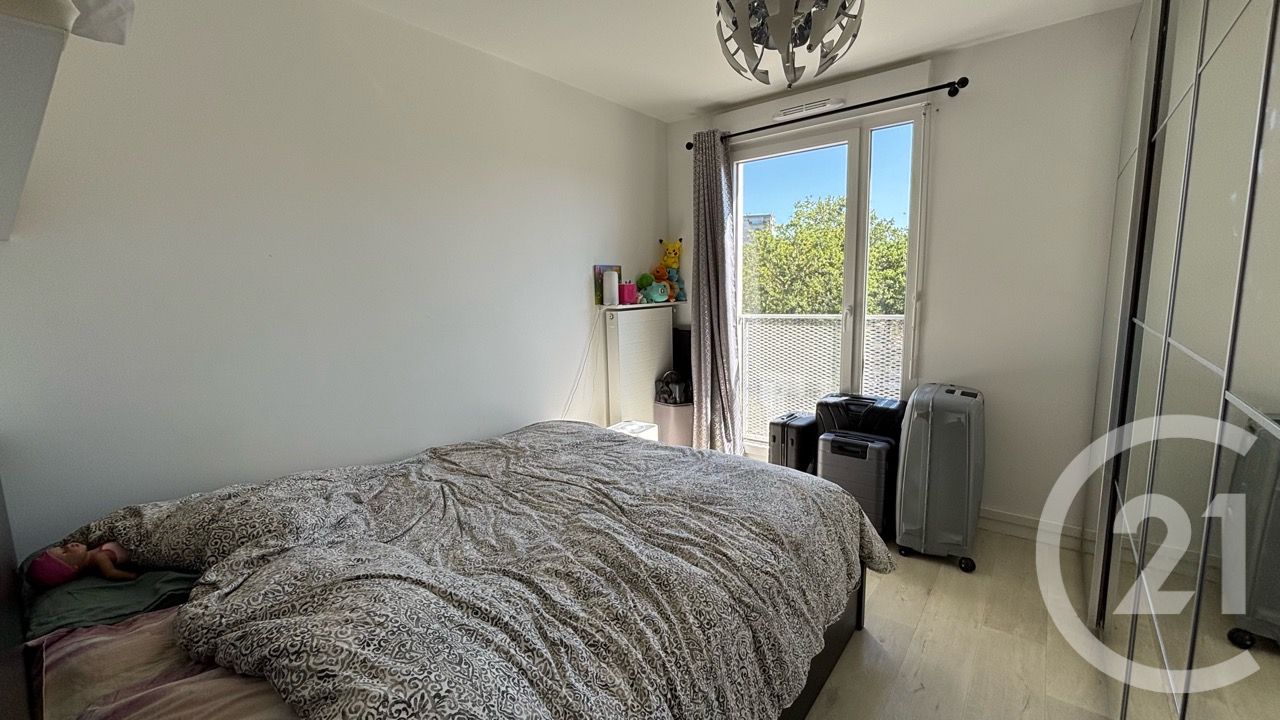 Appartement Route de service à Tremblay-en-France