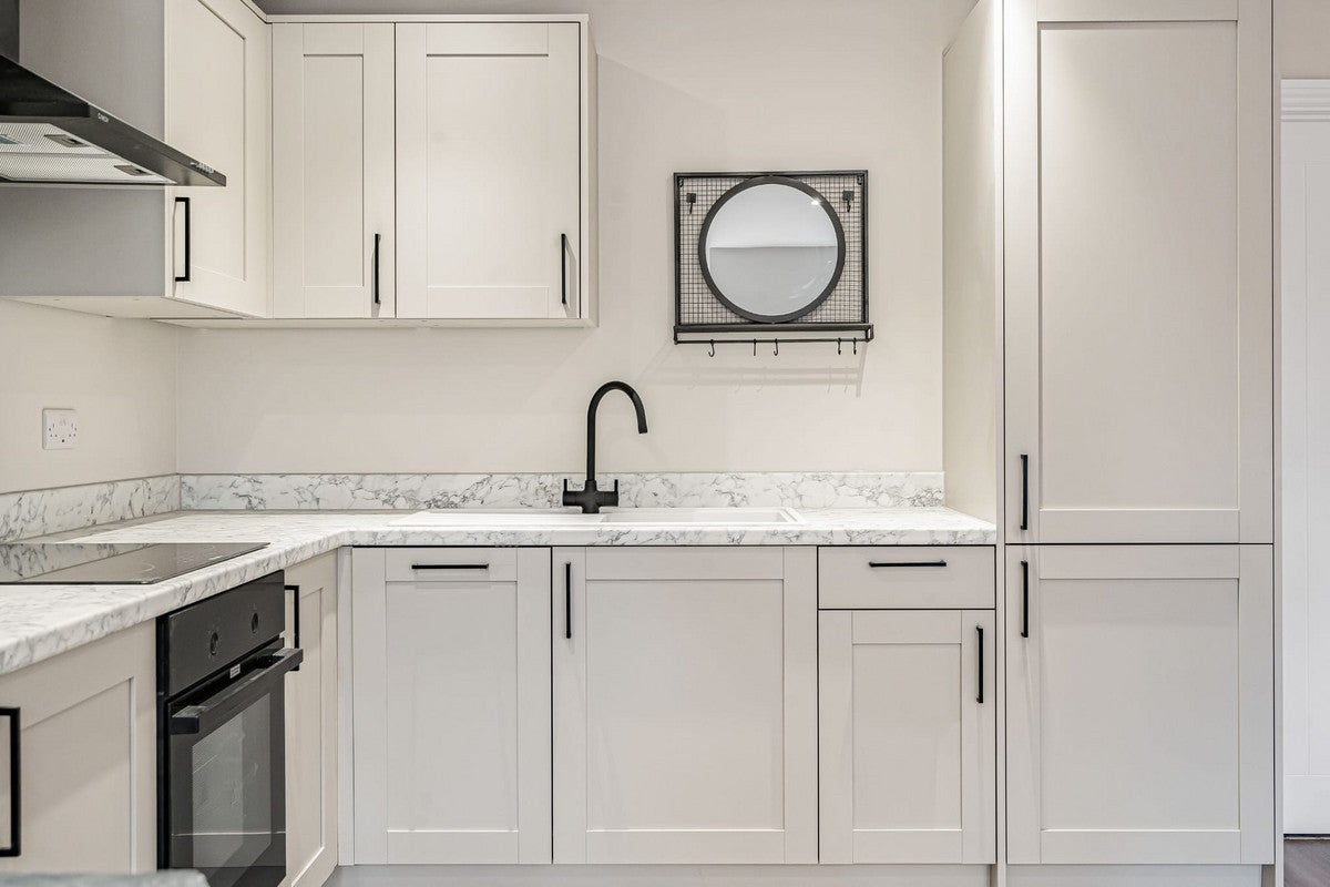 Flat Kent Road in Greater London