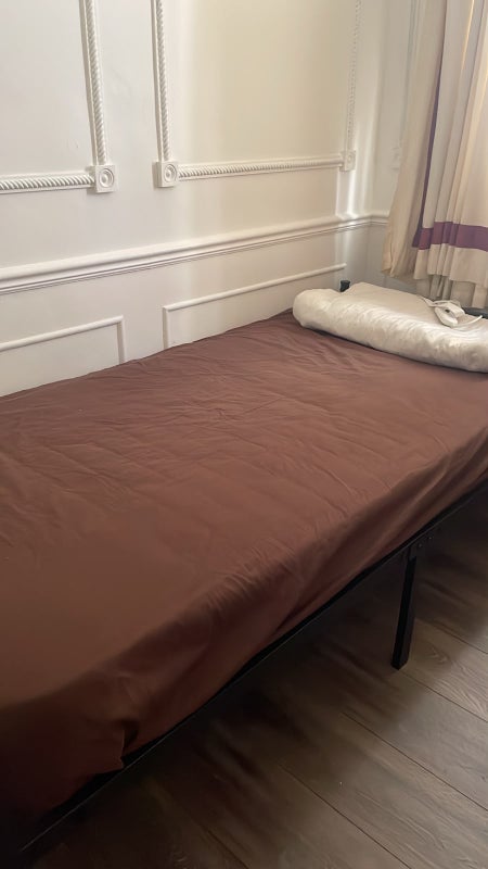 Room Mitcham Road in Greater London