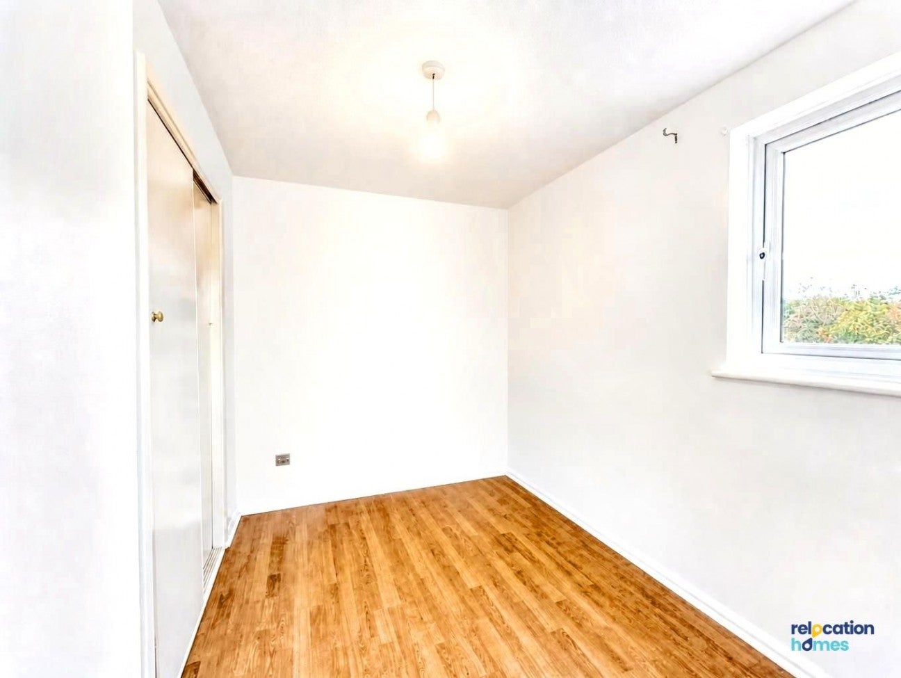 Flat Charlton Road in Greater London