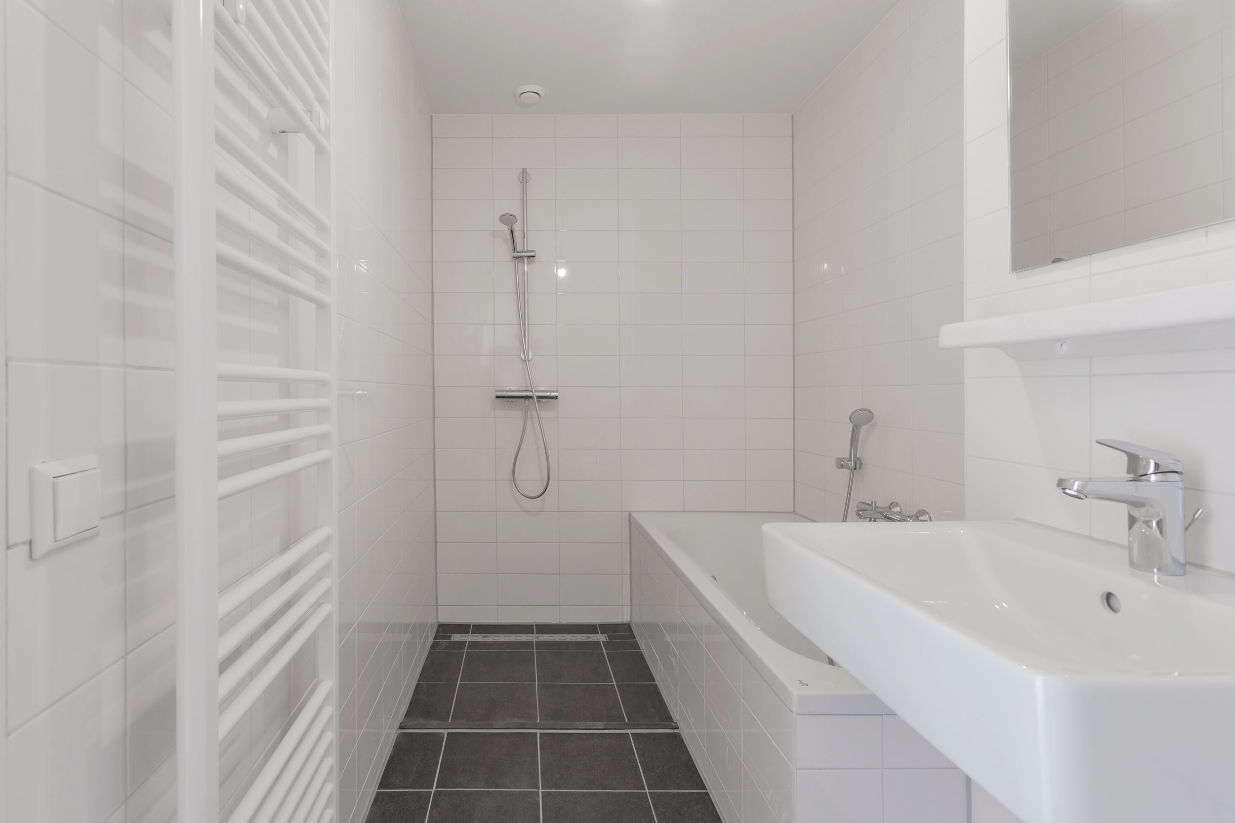 Appartement te huur: Paramaribostraat 137-1, Amsterdam