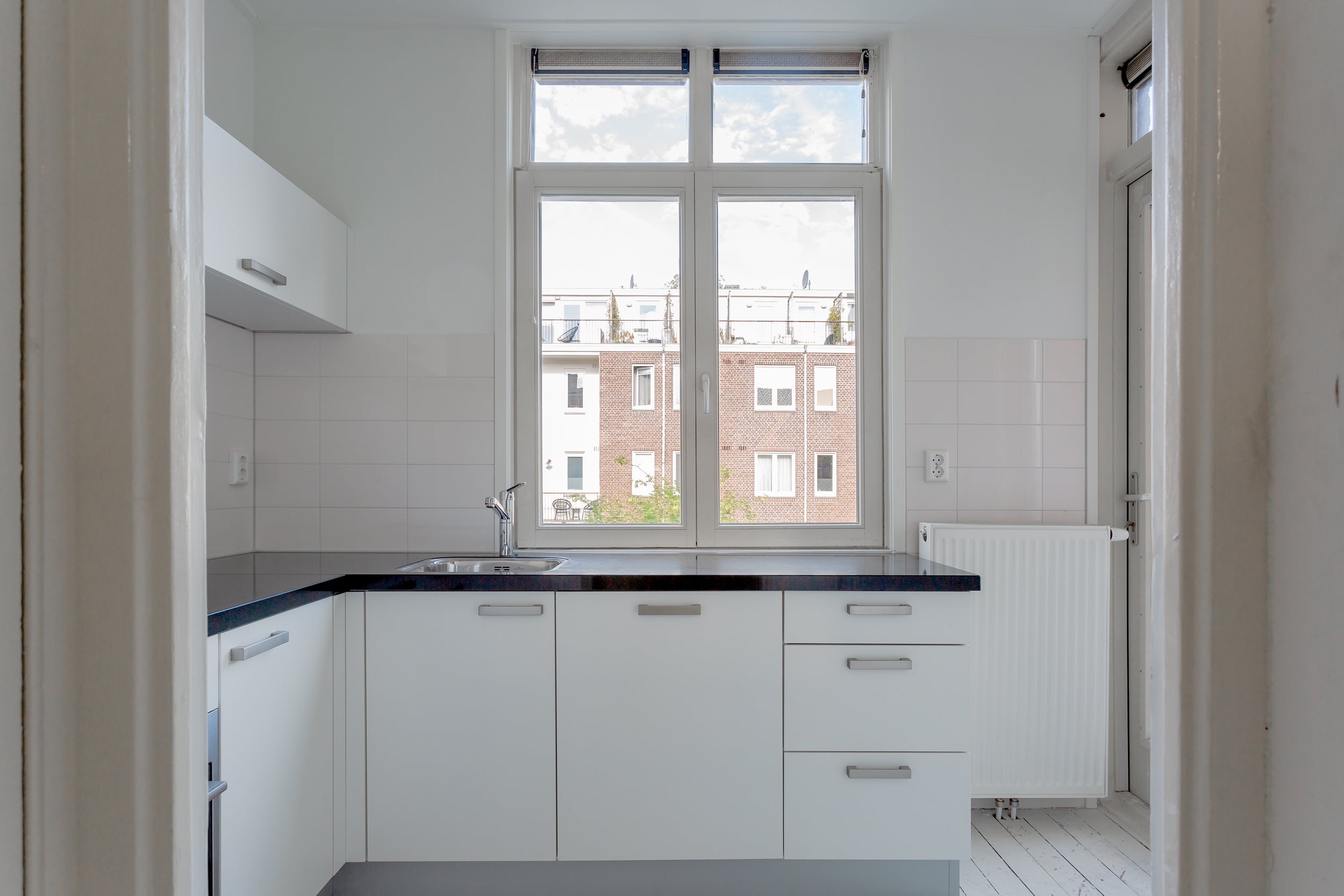 Appartement te huur: Paramaribostraat 137-1, Amsterdam