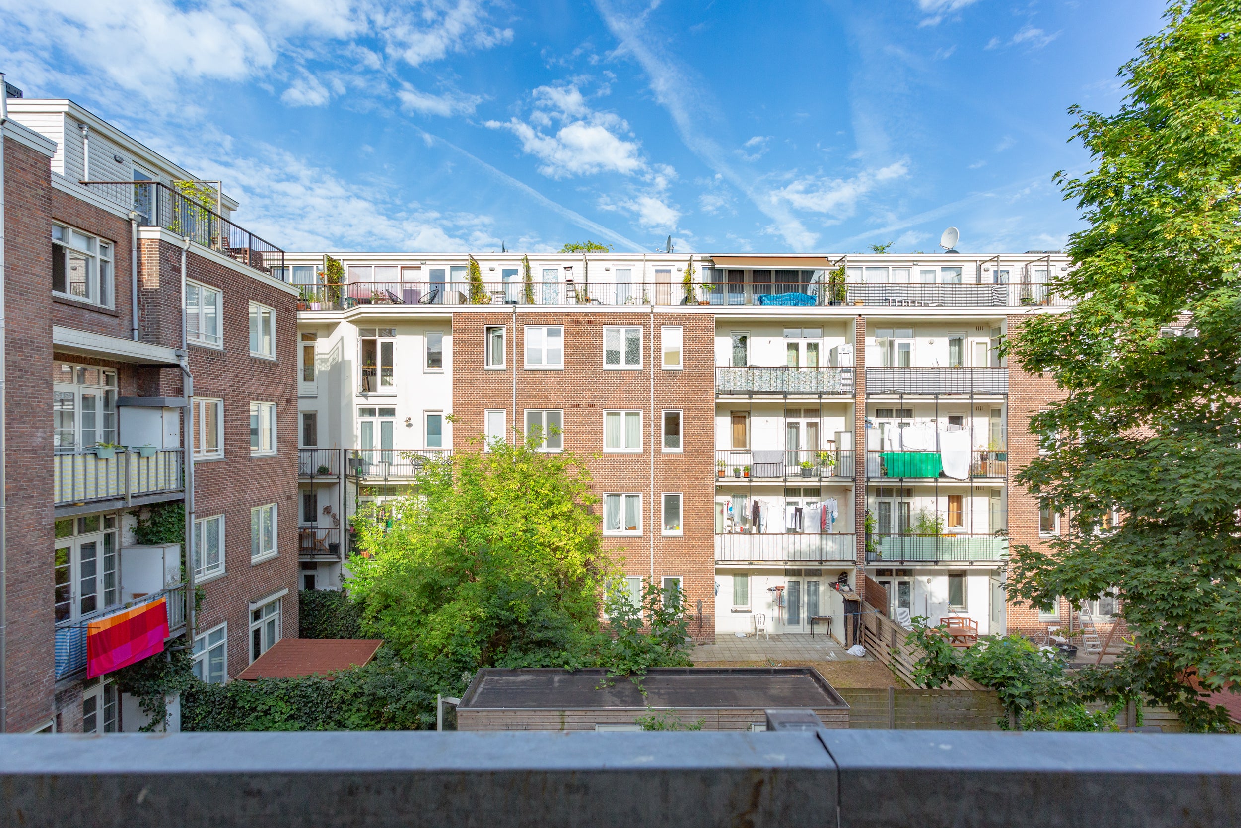 Appartement te huur: Paramaribostraat 137-1, Amsterdam