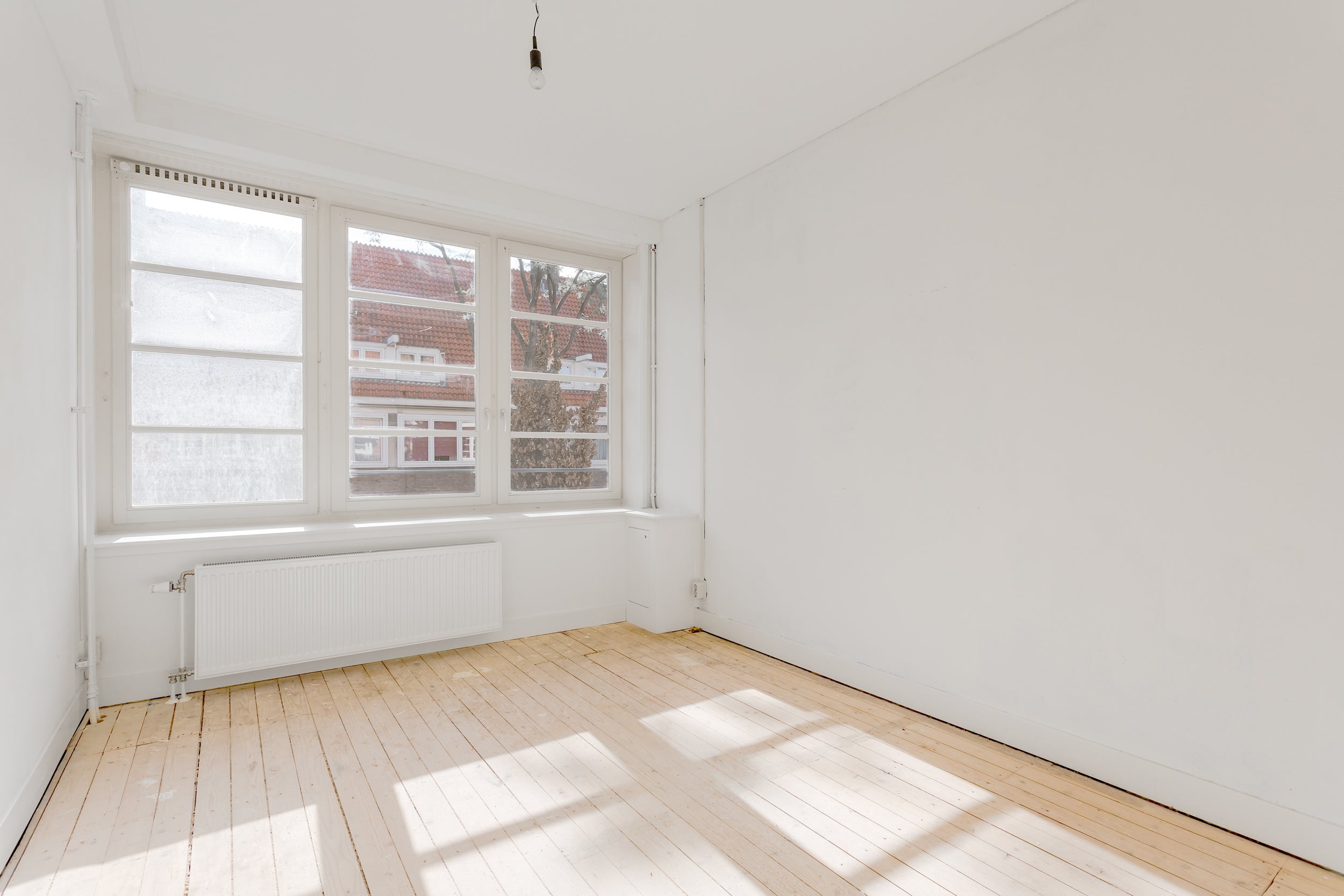 Appartement te huur: Paramaribostraat 137-1, Amsterdam
