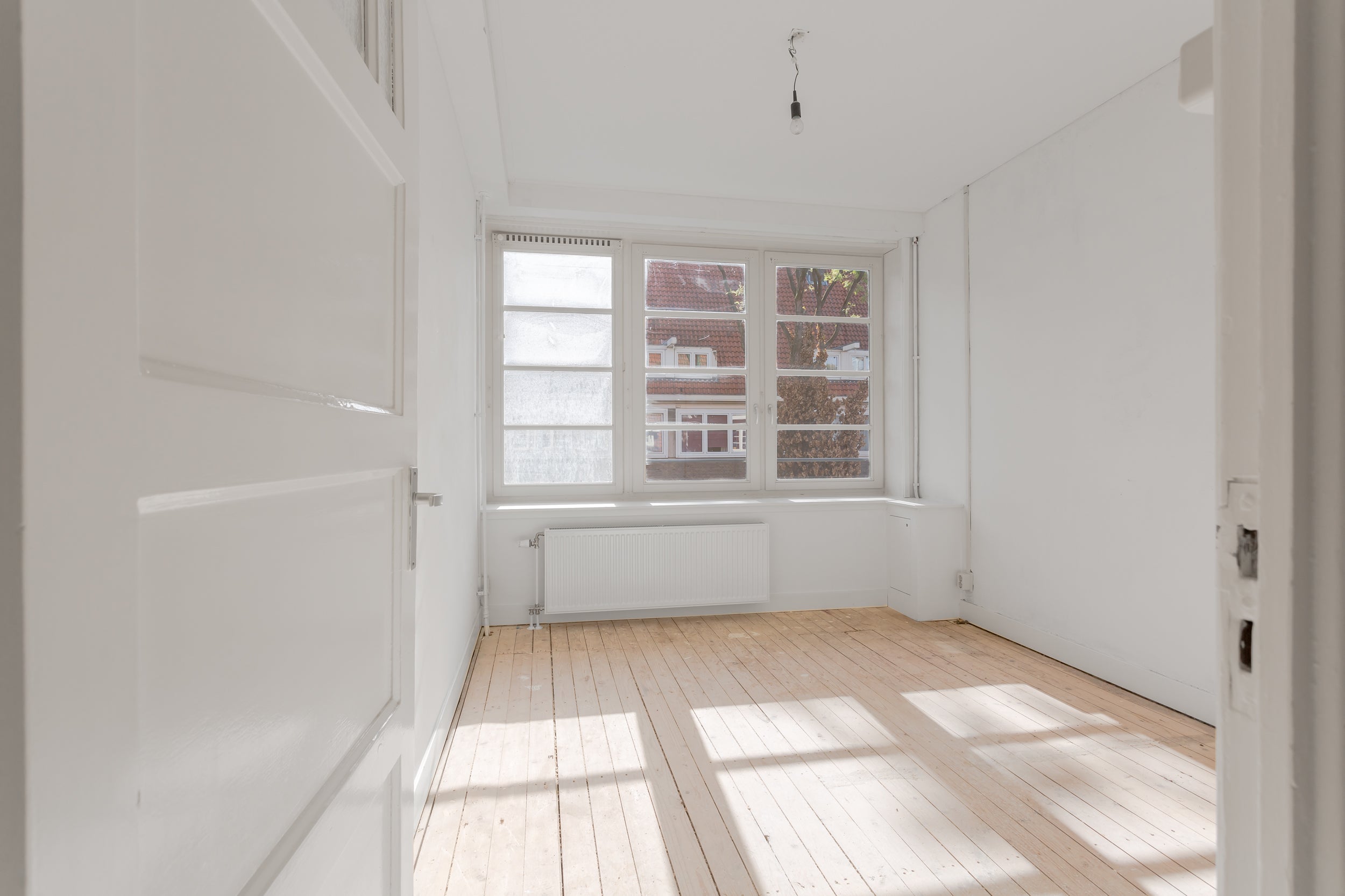 Appartement te huur: Paramaribostraat 137-1, Amsterdam