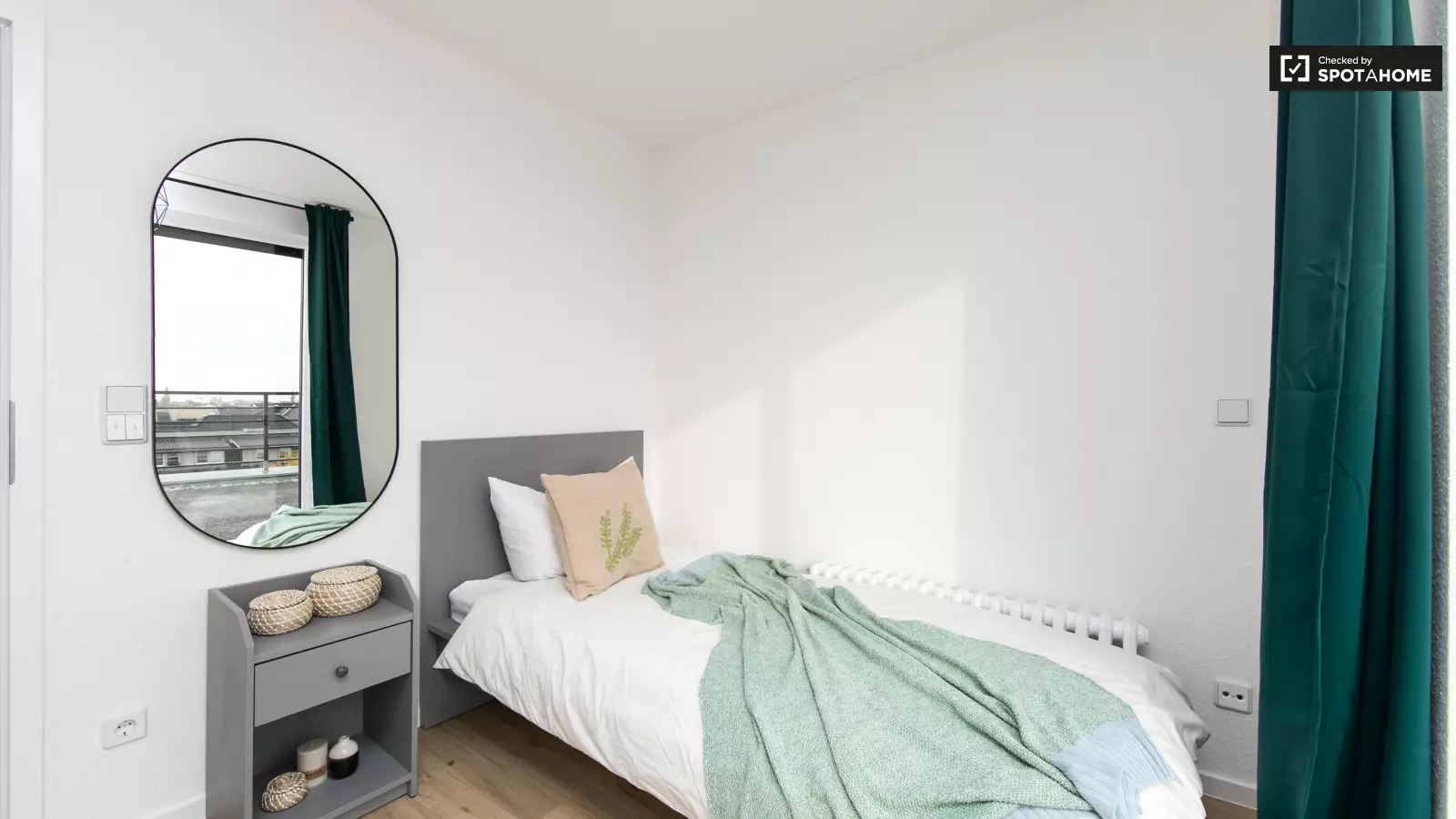 Wohnung Rheinstraße in Berlin