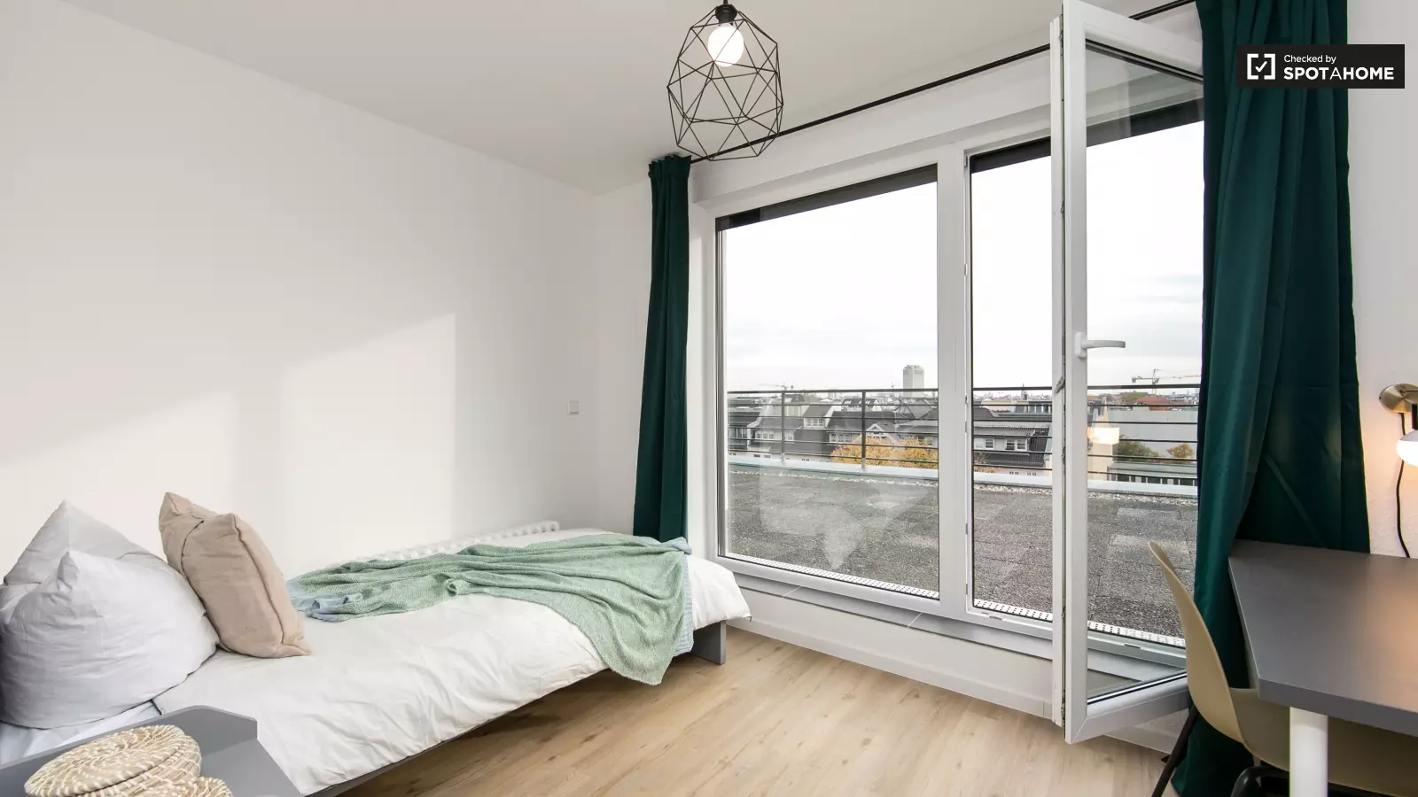 Wohnung Rheinstraße in Berlin