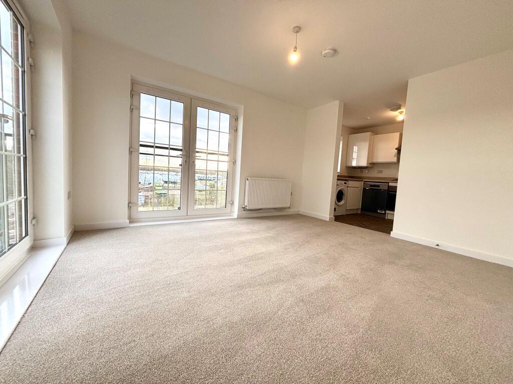 Flat Martins Road in Bedworth