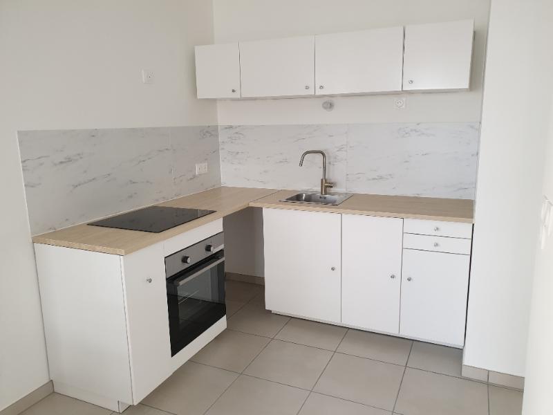 Appartement Rue Charlotte Delbo à Villeurbanne