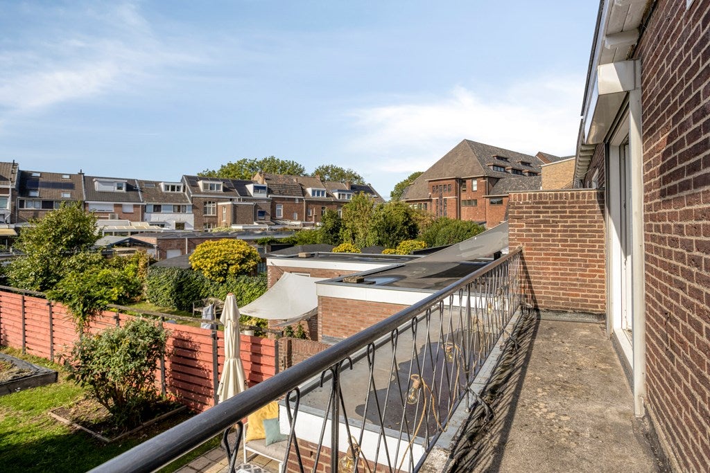 Tussenwoning te koop: Frederikbastion 34, Maastricht