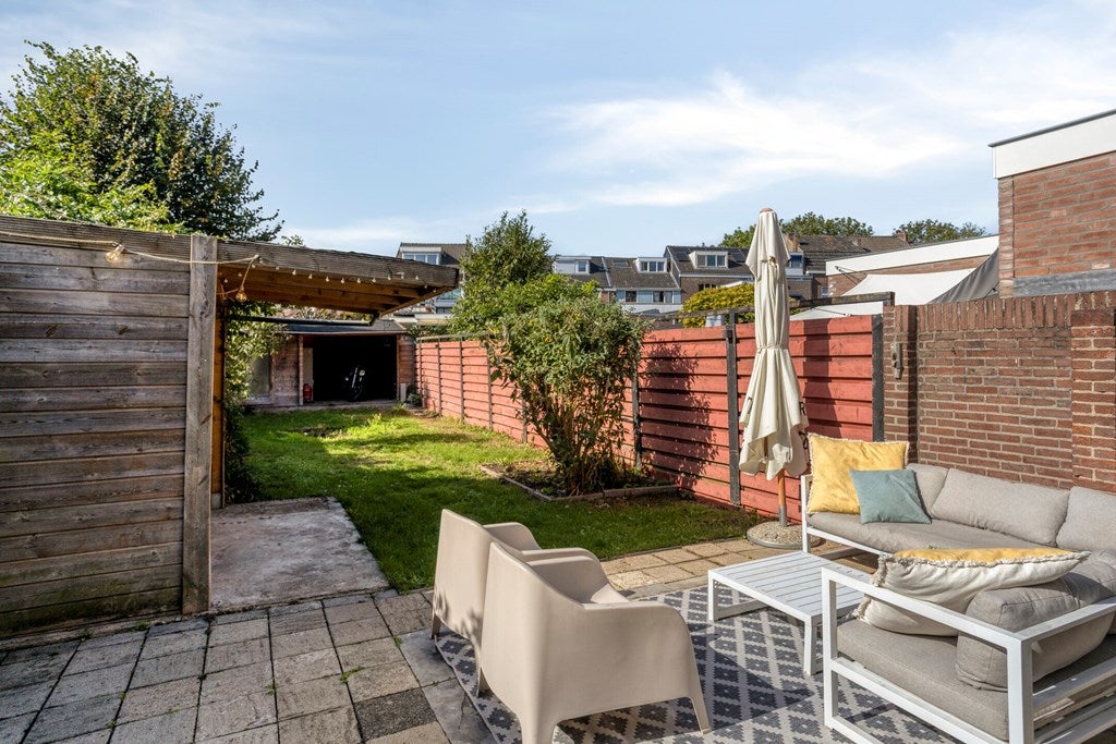 Tussenwoning te koop: Frederikbastion 34, Maastricht