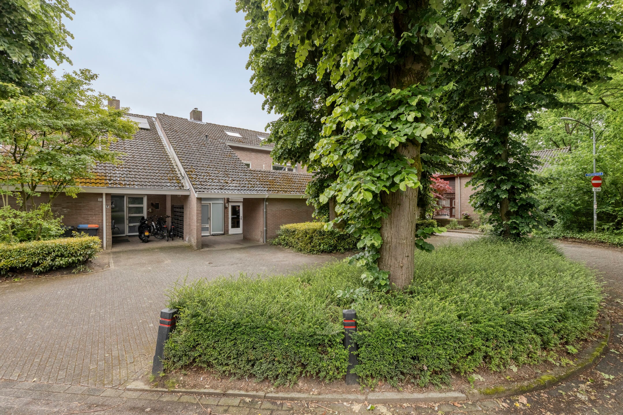 Huis Elzengaard 57 in Goirle