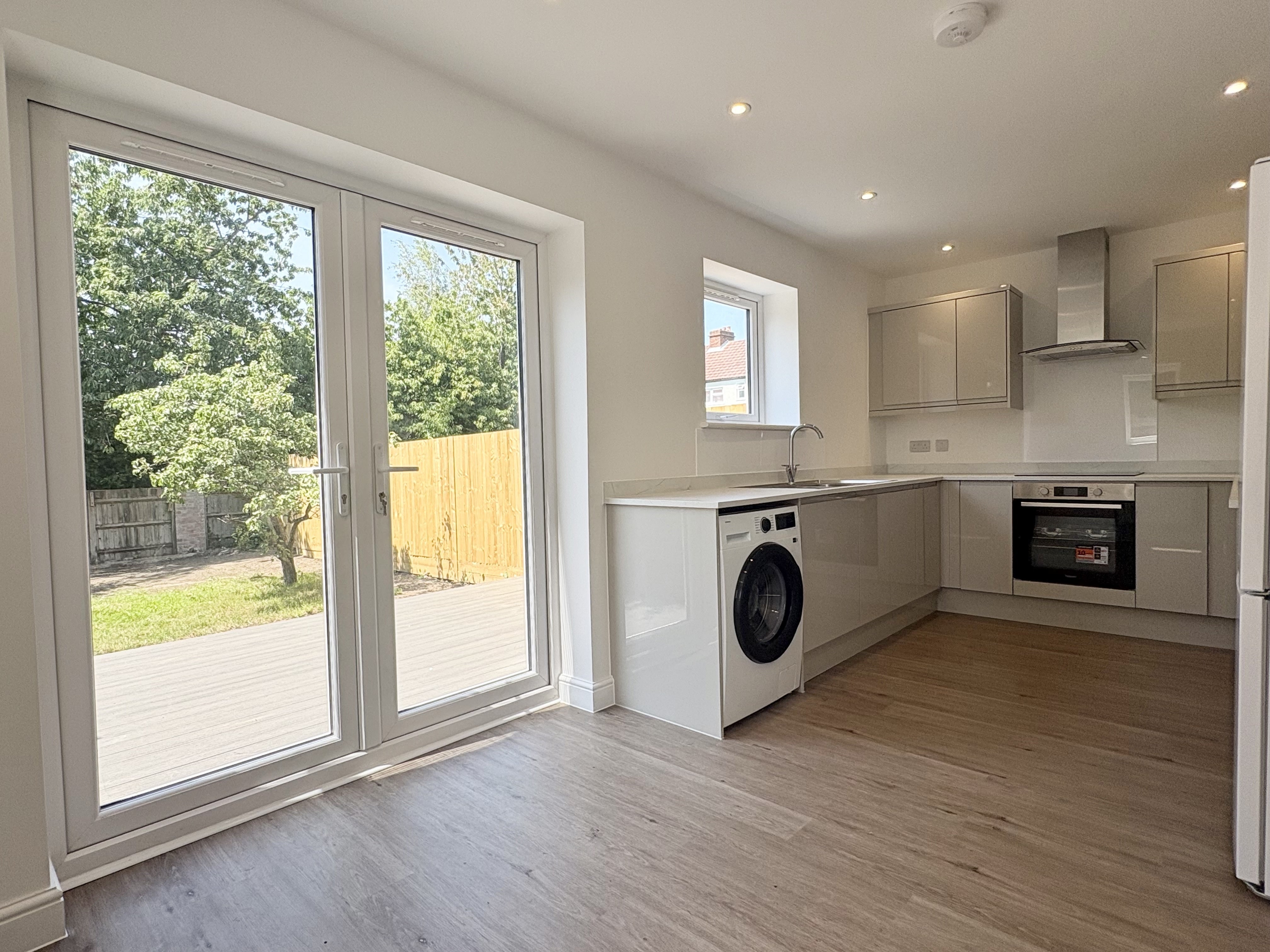 House Weybridge Close in Fareham