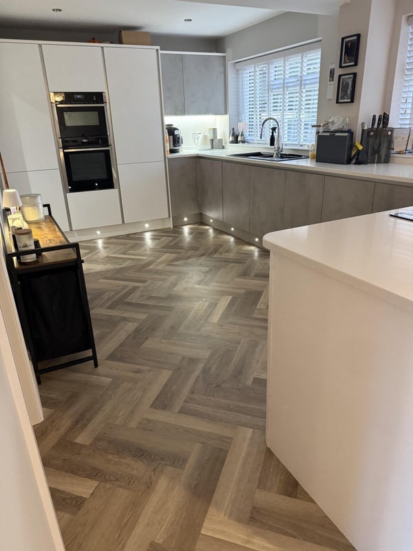 Room Brindleys Way in Newcastle-under-Lyme