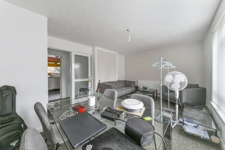 Flat Rosedene Terrace in Greater London